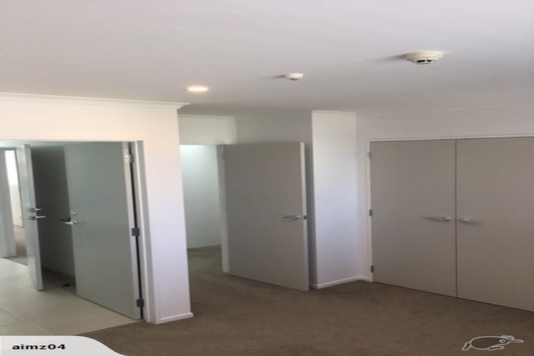 Photo of property in 4 Torea Tai Road, Hobsonville, Auckland, 0616