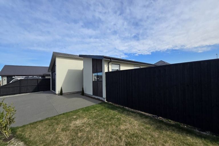 Photo of property in 92 Brenley Drive, Rolleston, 7614