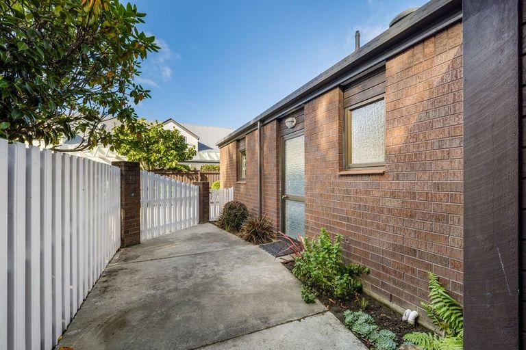 Photo of property in 237a Maidstone Road, Avonhead, Christchurch, 8042