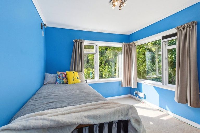 Photo of property in 92 Amritsar Street, Khandallah, Wellington, 6035