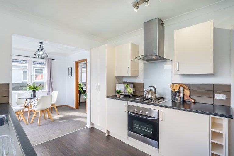 Photo of property in 35 Golders Road, Elderslea, Upper Hutt, 5018