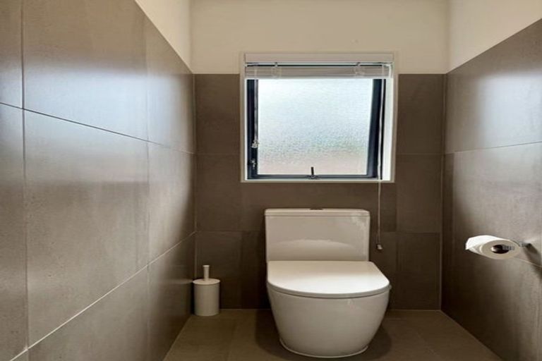 Photo of property in 1 Maple Lane, Huapai, Kumeu, 0810