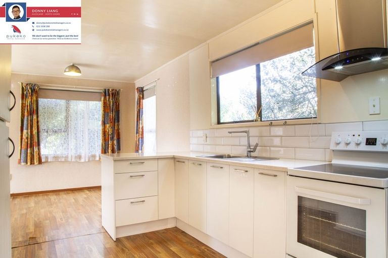 Photo of property in 76 Powrie Street, Glenfield, Auckland, 0629