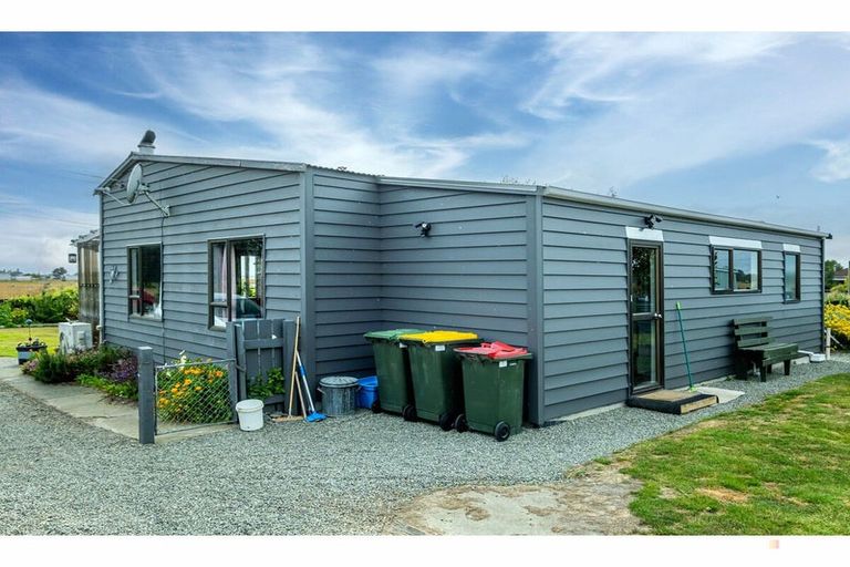 Photo of property in 12 James Street, Waimate, 7980