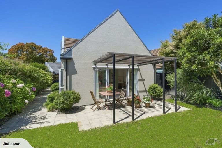 Photo of property in 1/8 Makora Street, Fendalton, Christchurch, 8041