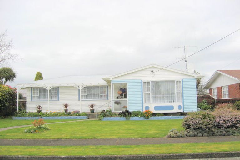 Photo of property in 3 Margaret Street, Levin, 5510