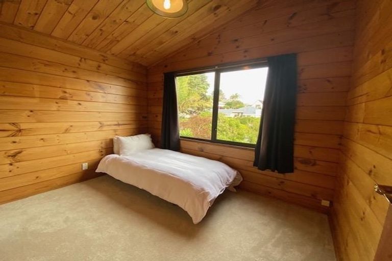 Photo of property in 35 Redwing Street, Browns Bay, Auckland, 0630