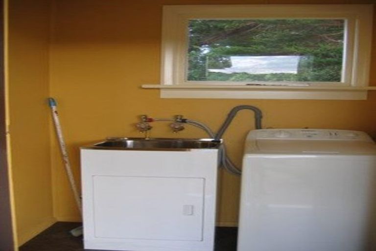 Photo of property in 300 Tomahawk Road, Ocean Grove, Dunedin, 9013