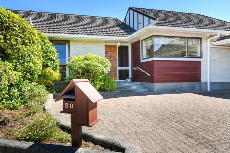 Photo of property in 20 Caulfield Place, Awapuni, Palmerston North, 4412