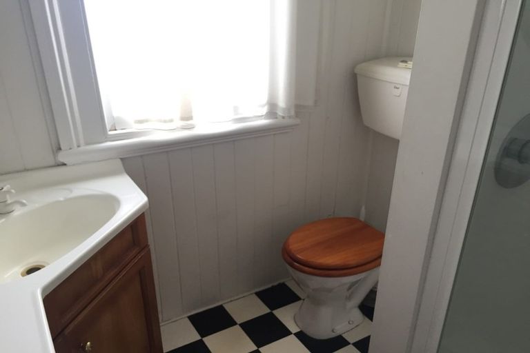 Photo of property in 38a Hereford Street, West End, Palmerston North, 4410