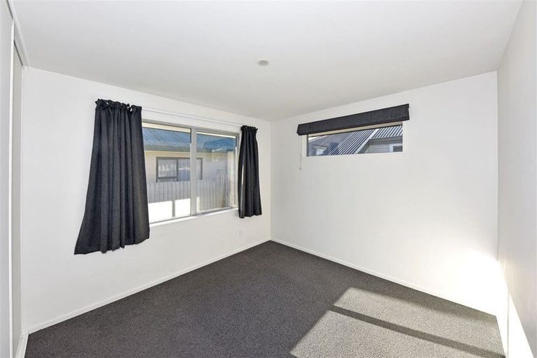 Photo of property in 2/170 Palmers Road, New Brighton, Christchurch, 8083