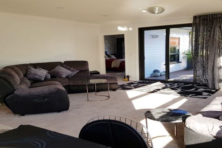 Photo of property in 17 Clinton Street, Fitzroy, New Plymouth, 4312