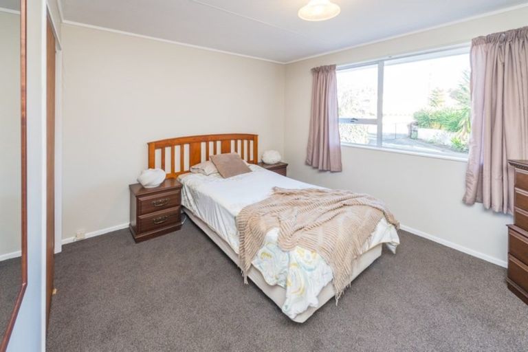 Photo of property in 2 Kawatiri Avenue, Gonville, Whanganui, 4501