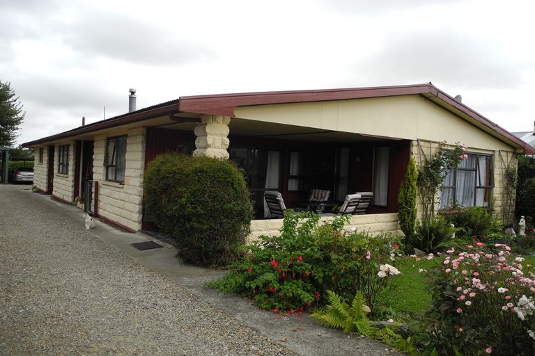 Photo of property in 14 Grace Street, Waimate, 7924