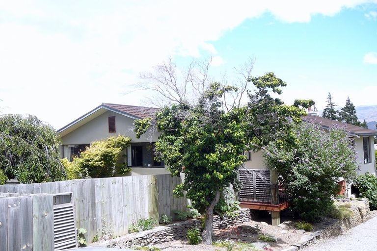 Photo of property in 65 Newcastle Street, Clyde, 9330