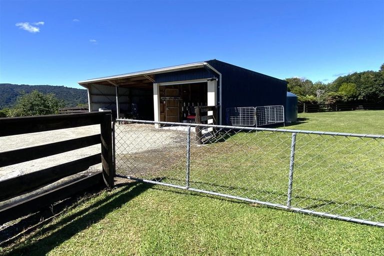 Photo of property in 102 Welshmans Road, Marsden, Greymouth, 7872