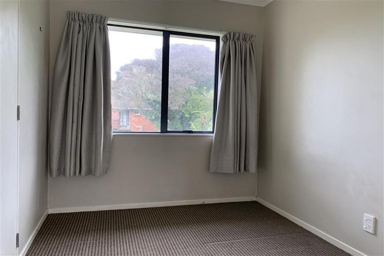 Photo of property in 2a Glenorchy Street, Glen Eden, Auckland, 0602