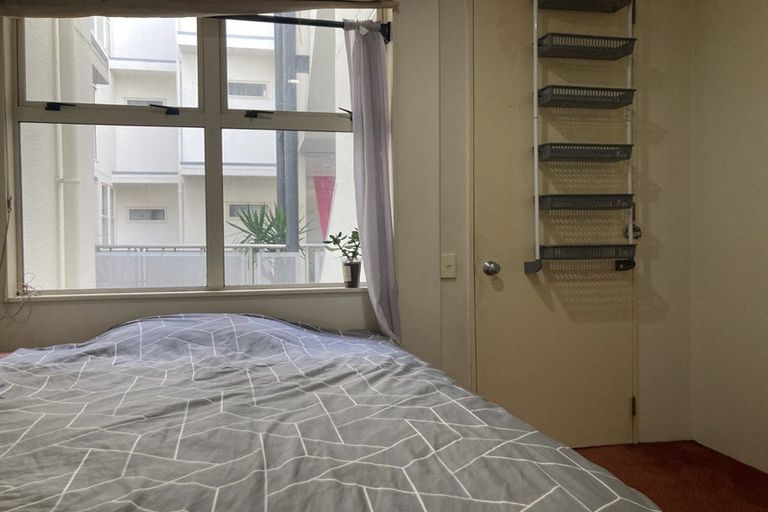 Photo of property in Sirocco Apartments, 605/8 Church Street, Wellington Central, Wellington, 6011