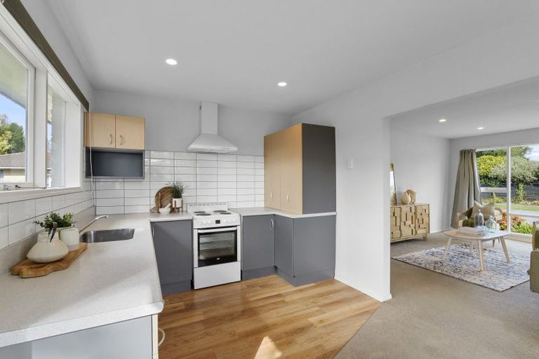 Photo of property in 2 Salmond Street, Hoon Hay, Christchurch, 8025