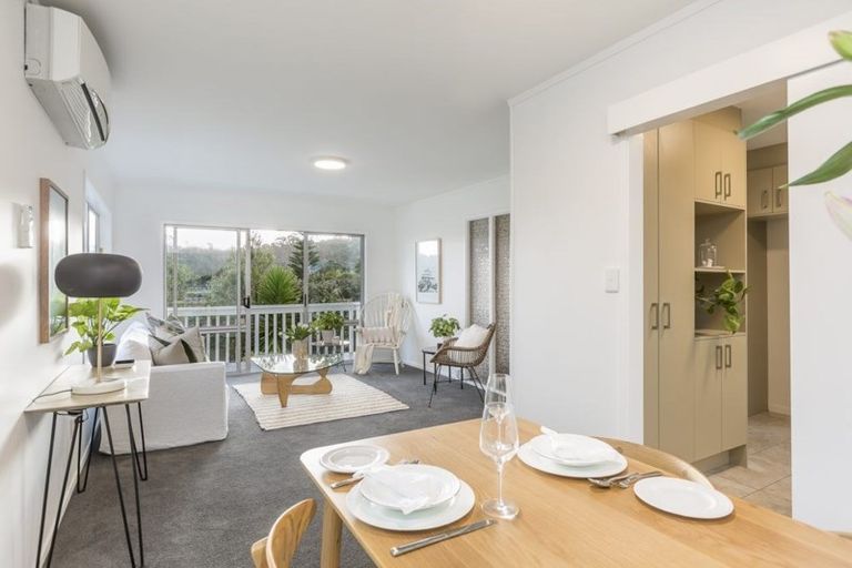Photo of property in 1/15 Simon Ellice Drive, Bayview, Auckland, 0629