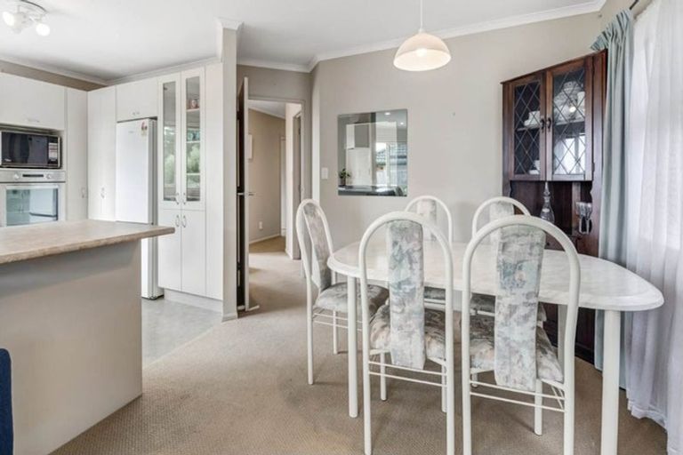 Photo of property in 36 Elan Place, Stanmore Bay, Whangaparaoa, 0932