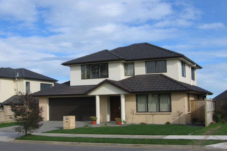 Photo of property in 19 Ainwick Road, Flat Bush, Auckland, 2016