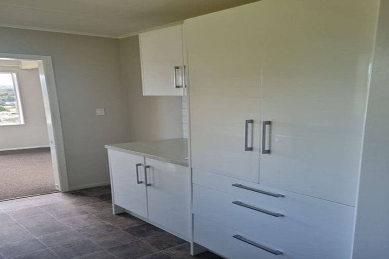 Photo of property in 16 Tyrone Grove, Wainuiomata, Lower Hutt, 5014