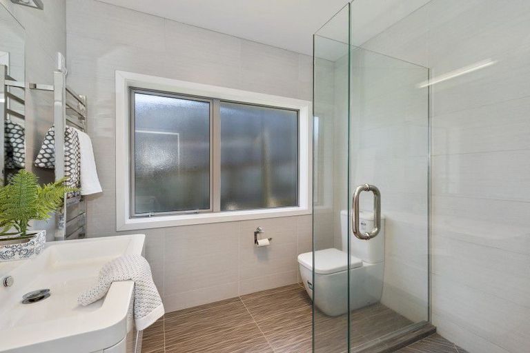 Photo of property in 11 Castleton Way, Flagstaff, Hamilton, 3210