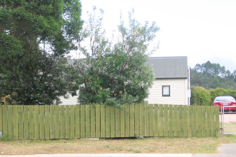 Photo of property in 117 Hampton Road, Whangamata, 3620