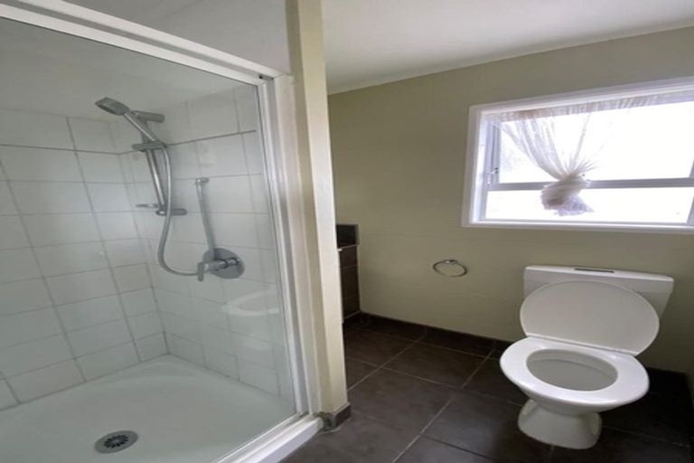 Photo of property in 52 Hobart Crescent, Wattle Downs, Auckland, 2103