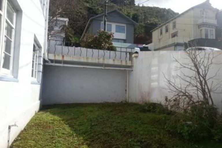 Photo of property in 7 Lewisville Terrace, Thorndon, Wellington, 6011