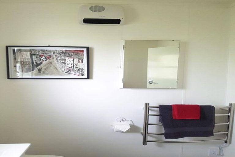 Photo of property in 18a Guyton Street, Whanganui, 4500