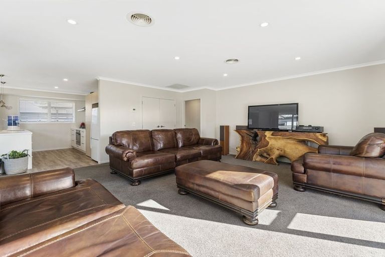 Photo of property in 8 Coventry Crescent, Lower Shotover, Queenstown, 9304