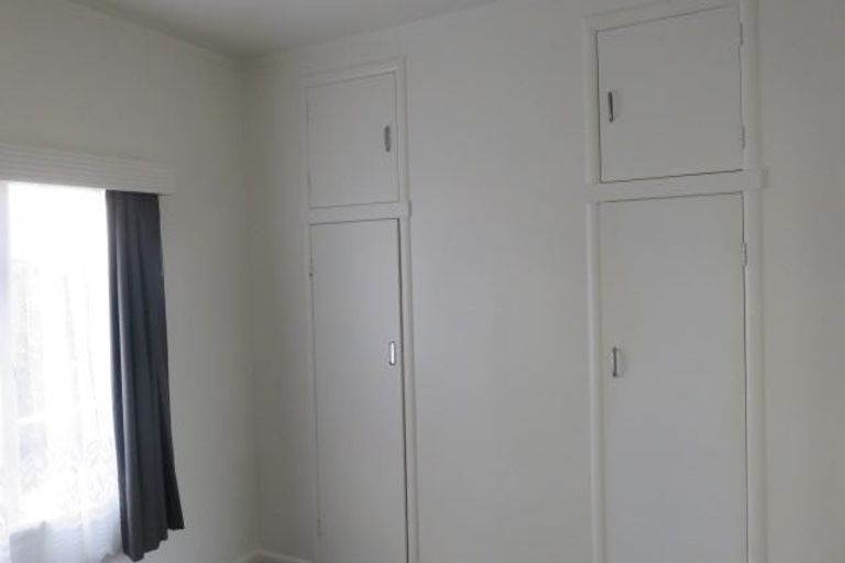 Photo of property in 241 Cambridge Road, Hillcrest, Hamilton, 3216