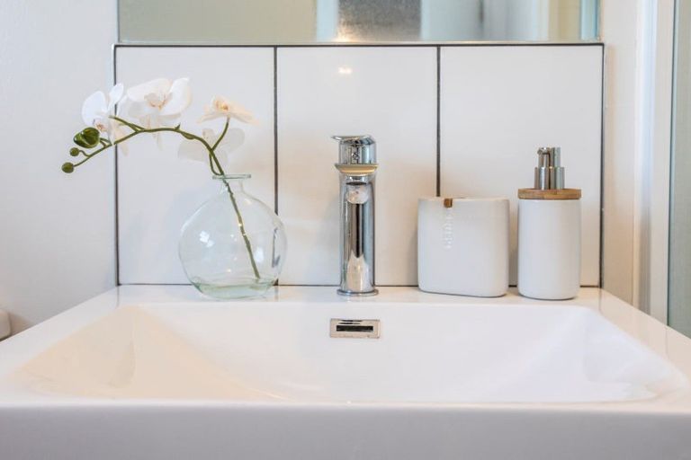 Photo of property in 2/44 Beach Road, Katikati, 3129