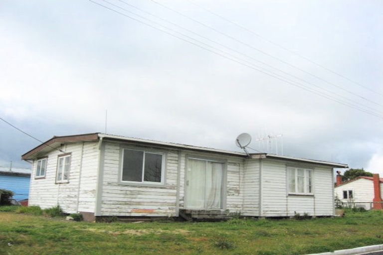 Photo of property in 156 Rangatira Drive, Mangakino, 3421