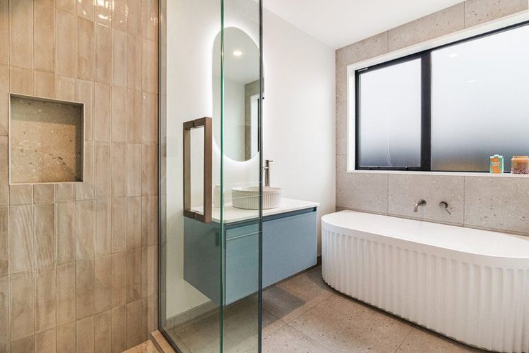 Photo of property in 8 Pipipi Lane, Halswell, Christchurch, 8025