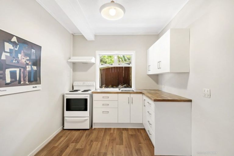 Photo of property in 10 Rutland Way, Wadestown, Wellington, 6012