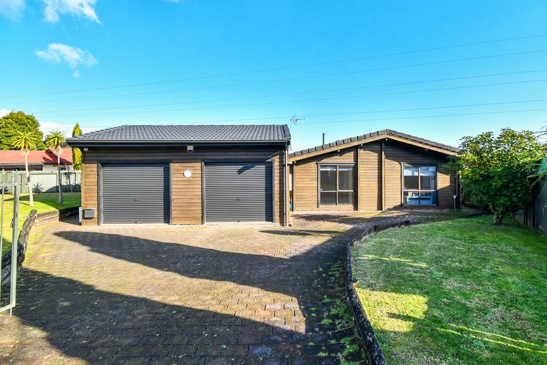 Photo of property in 137 Everglade Drive, Totara Heights, Auckland, 2105