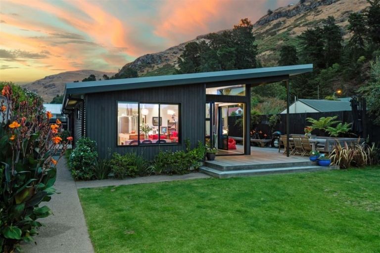 Photo of property in 10 Denman Street, Sumner, Christchurch, 8081