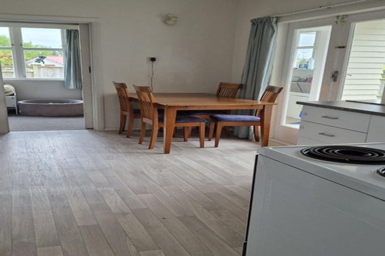 Photo of property in 5 Highfield Place, Levin, 5510