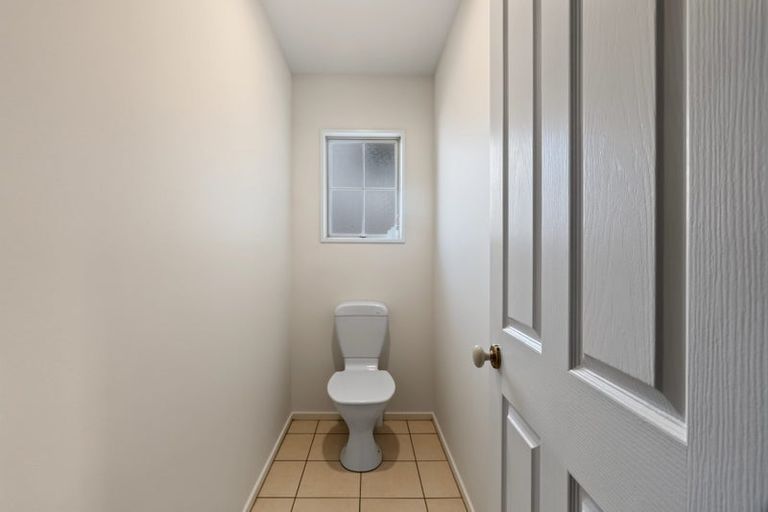 Photo of property in 140 Regent's Park Drive, Casebrook, Christchurch, 8051
