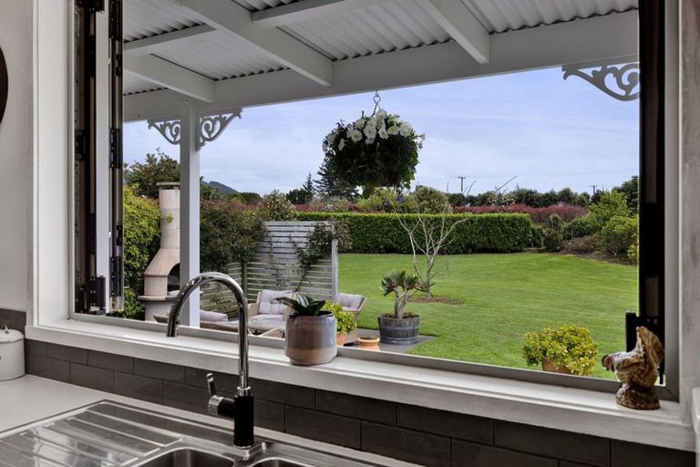 Photo of property in 1305b South Road, Kaitake, New Plymouth, 4374