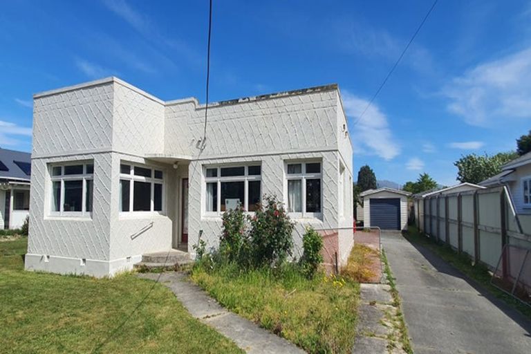 Photo of property in 10 Belt Street, Waimate, 7924