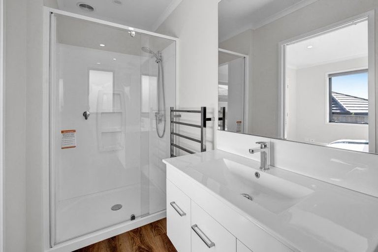 Photo of property in 7 Rua Place, Bell Block, New Plymouth, 4312