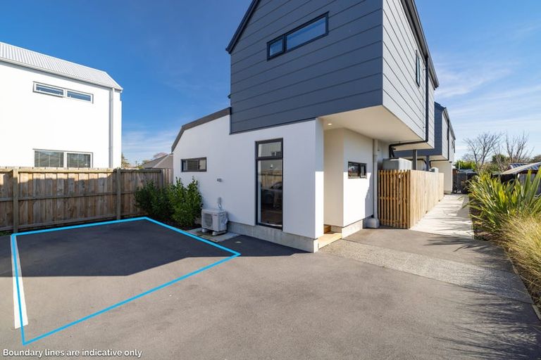 Photo of property in 2/13 Leitch Street, Somerfield, Christchurch, 8024