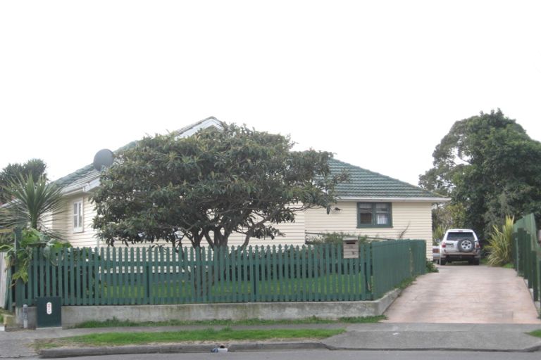 Photo of property in 12 Maxwell Place, Maraenui, Napier, 4110