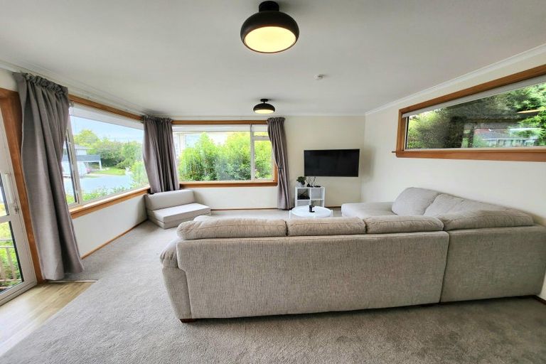 Photo of property in 14 Oxford Street, Holmes Hill, Oamaru, 9401