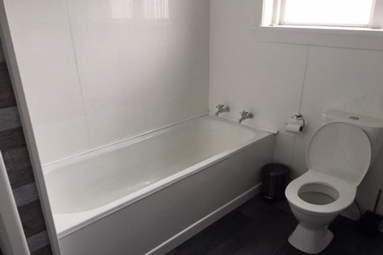 Photo of property in 92 George Street, Windsor, Invercargill, 9810