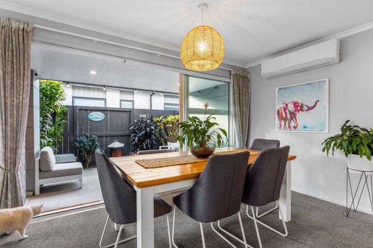 Photo of property in 26 Tiria Drive, Papamoa Beach, Papamoa, 3118